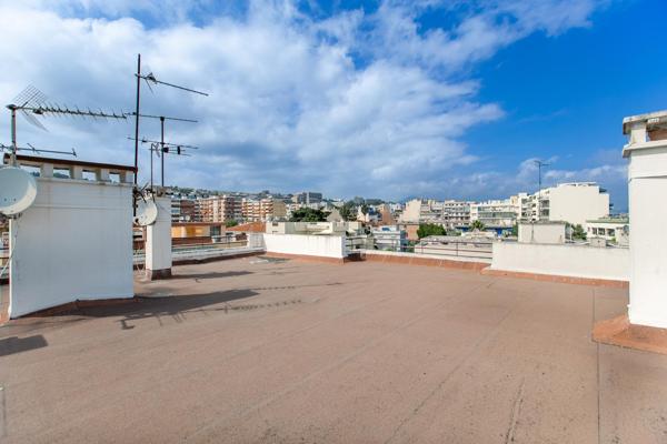 Appartement à NICE, 06200 - 3 pièces 103m²