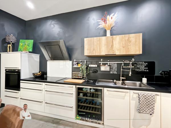 Maison 6 pièces - 192 m² Exclusivité efficity