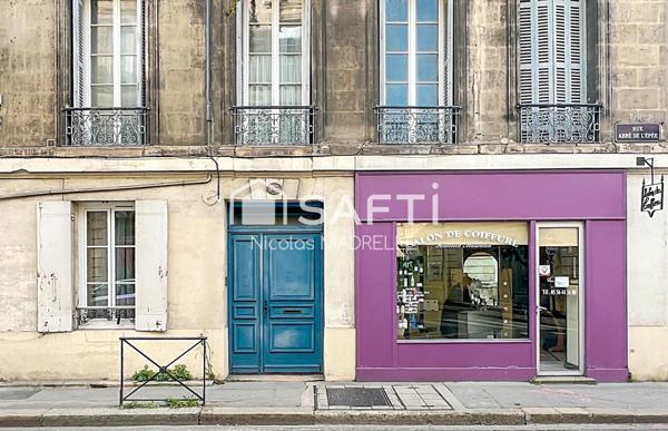 Bordeaux Centre : Local Pro + Appartement T3 + Cave Voûtée