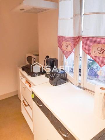 Bordeaux Centre : Local Pro + Appartement T3 + Cave Voûtée