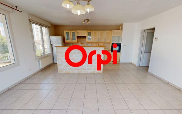 Appartement à vendre    3 pièces • 66,07 m2 Vaulx-en-Velin