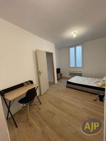 Location appartement Pauillac : 650 € - AJP Pauillac Immobilier