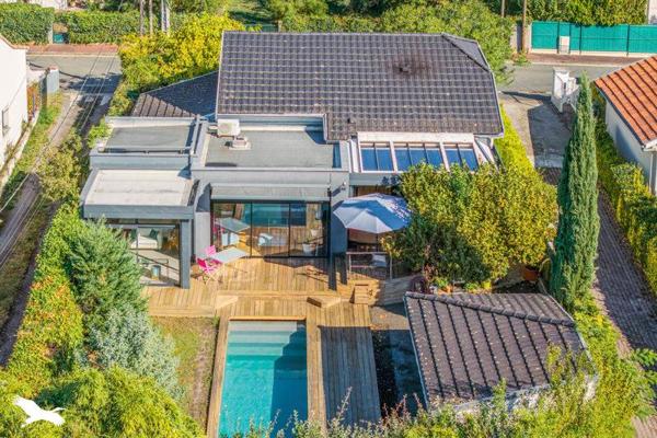 Maison à vendre 828 160 € Mérignac 5 p 152 m² DPE C
