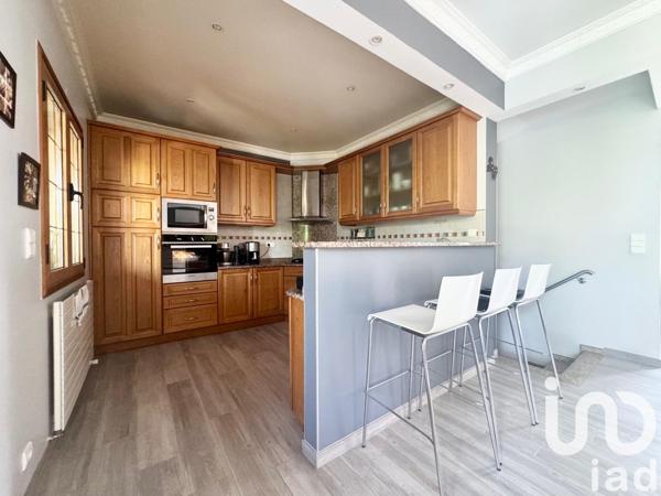 Maison à vendre 6 pièces 150 m² Ormesson-sur-Marne
