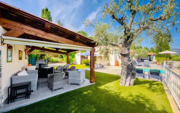 Maison à vendre    5 pièces • 138,25 m2 Carros