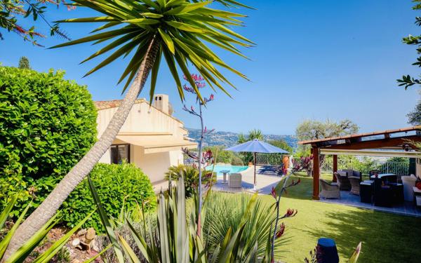 Maison à vendre    5 pièces • 138,25 m2 Carros