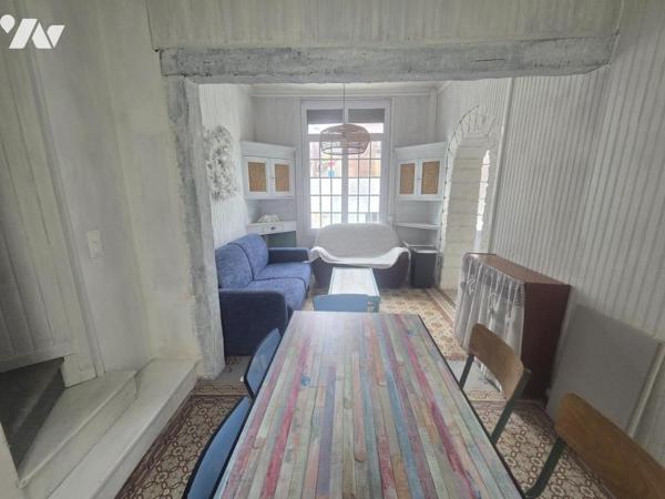 PROCHE DES COMMERCES ET DE LA MER - Maison mitoyenne