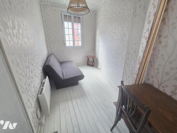 PROCHE DES COMMERCES ET DE LA MER - Maison mitoyenne