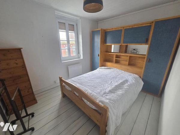 PROCHE DES COMMERCES ET DE LA MER - Maison mitoyenne