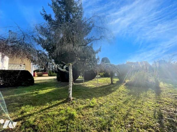 PROPRIETE de 127m² et annexe de 24m² avec dépendances sur 1900m² de terrain à ROUESSE FONTAINE