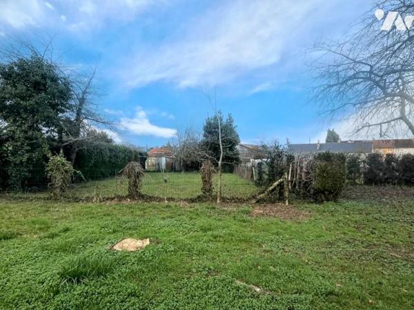 PROPRIETE de 127m² et annexe de 24m² avec dépendances sur 1900m² de terrain à ROUESSE FONTAINE