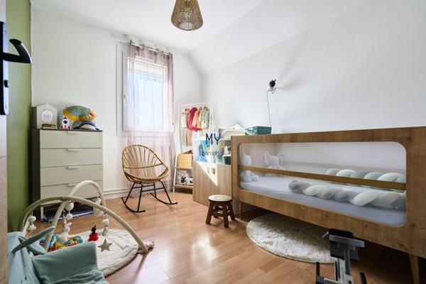 MAISON SEMI INDIVIDUELLE - SECTEUR ABBAYE - PROCHE PONT DES ARTS