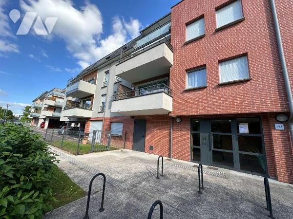 A VENDRE Appartement T3 en rez-de-jardin, à MESNIL-ESNARD (76240) idéalement situé dans un sect...