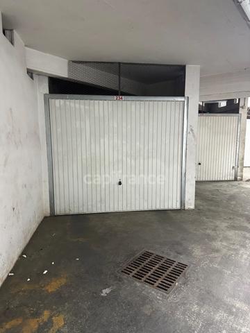 Box à vendre BAGNOLET (93) - 216 rue de Noisy-le-sec, proche LES LILAS