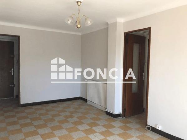 Location Appartement 4 pièces 59.8 m² - 17C RUE CAPITAINE GALINAT Marseille 13005