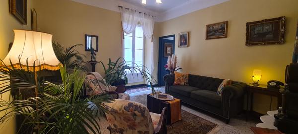 Appartement
         3 pièces
        - 50 m² Exclusivité 220 000 € *