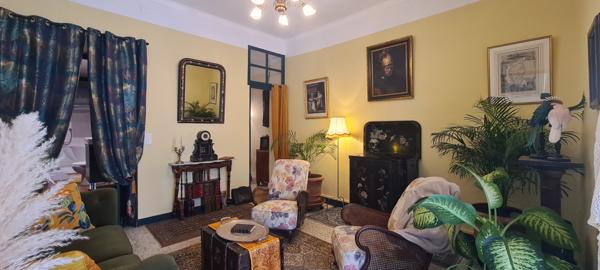Appartement
         3 pièces
        - 50 m² Exclusivité 220 000 € *