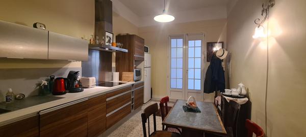 Appartement
         3 pièces
        - 50 m² Exclusivité 220 000 € *
