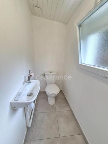 Maison à vendre 5 pièces BREUILLET (17) - Terrain de 815m²