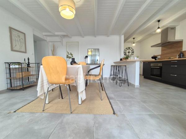 Maison à vendre 5 pièces BREUILLET (17) - Terrain de 815m²