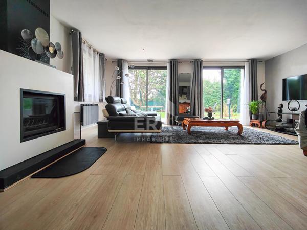 Maison Les Alluets Le Roi 9 pièce(s) 160 m2 sur 1600m2 de terrain