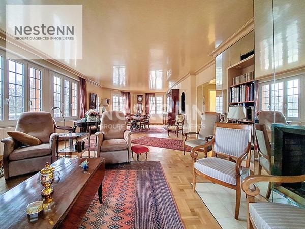 ORLEANS PARC PASTEUR - APPARTEMENT BOURGEOIS T7 - 200m2 avec ASCENSEUR et GARAGE DOUBLE - DPE D -