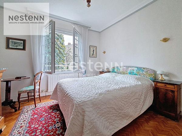 ORLEANS PARC PASTEUR - APPARTEMENT BOURGEOIS T7 - 200m2 avec ASCENSEUR et GARAGE DOUBLE - DPE D -