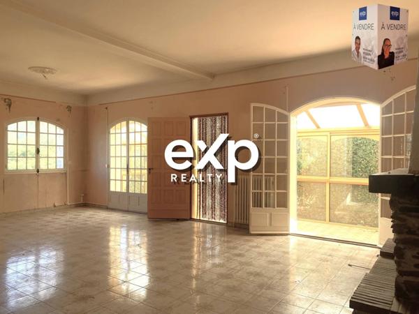 Maison - Villa T3 - Véranda - Jardin - Garage - Cave / Le Pradet