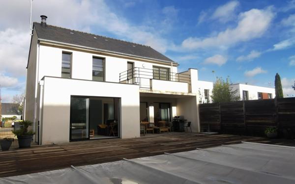 Maison à vendre    7 pièces •  Vannes