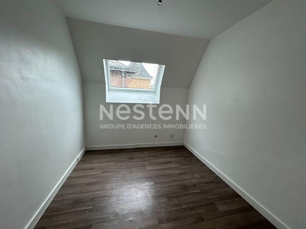 Bel Immeuble composés de 3 logements au coeur de Noyen Sur Sarthe !