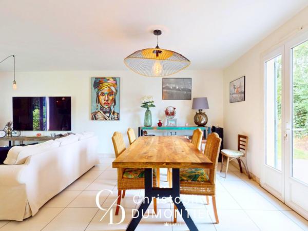 HONFLEUR – Maison familiale proche écoles et lycée