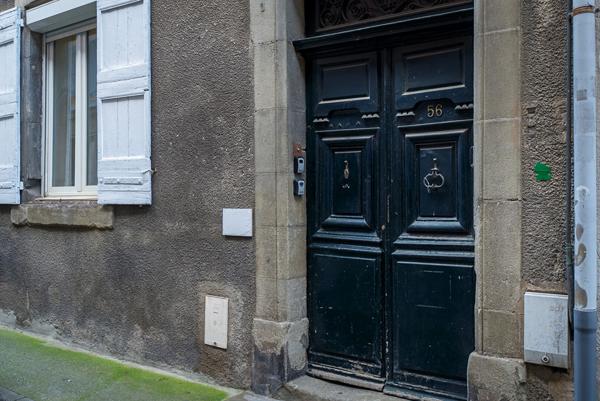 CARCASSONNE – BASTIDE – Local d’activité 2 pièces 32,5m² – vendu loué