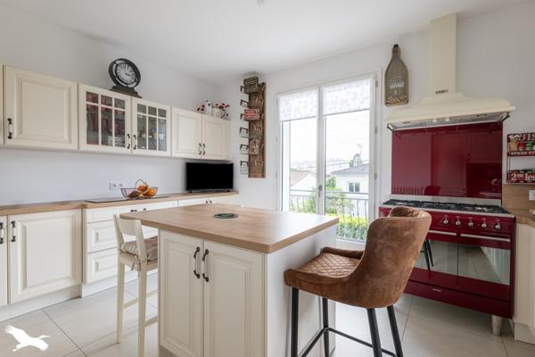 Maison à vendre |  Saintes |  8 pièces | 176 m²