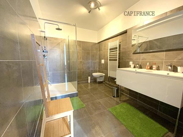 Domaine dans le Luberon - 2,6 ha - 1100 m2 - à vocation de tourisme de luxe et événementiel