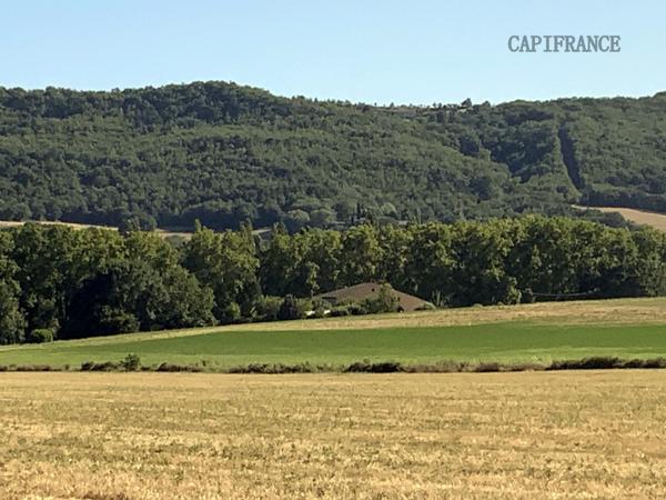 Domaine dans le Luberon - 2,6 ha - 1100 m2 - à vocation de tourisme de luxe et événementiel