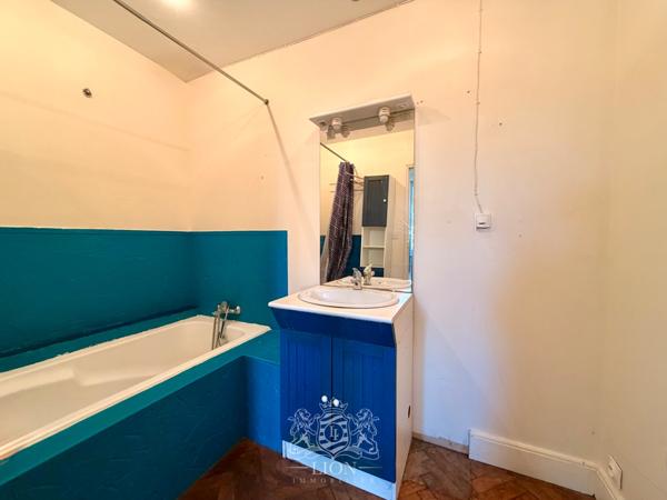 Appartement proche de la citadelle avec 80 m² de jardin