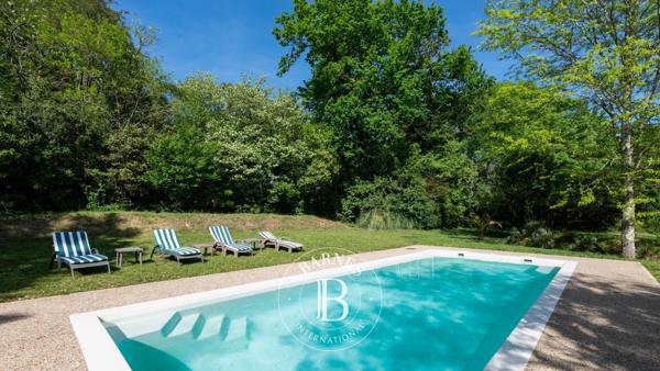 Bergerac, Manoir 6 Chambres -  280 m² à vendre