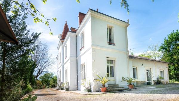 Bergerac, Manoir 6 Chambres -  280 m² à vendre