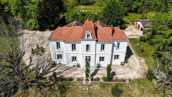 Bergerac, Manoir 6 Chambres -  280 m² à vendre