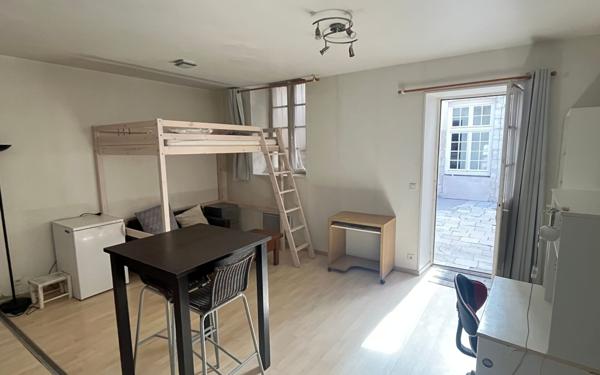 Appartement à vendre    1 pièce • 27,28 m2 La Rochelle