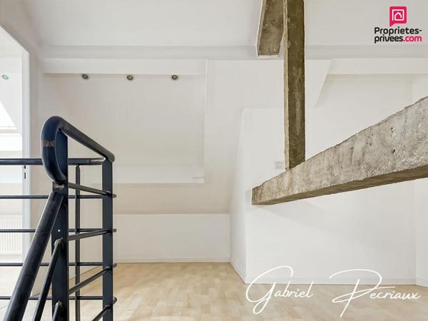 Loft 5 pièce(s) 96 m2
