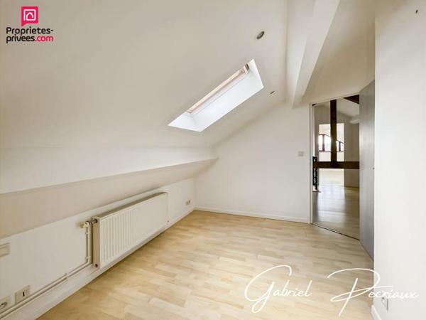Loft 5 pièce(s) 96 m2