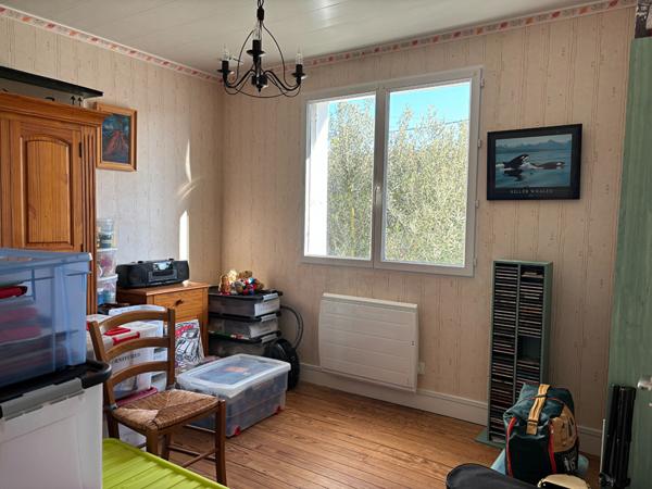 Exclusivité ROCHEFORT : Maison 4 chambres, 2 bureaux, 129 m2