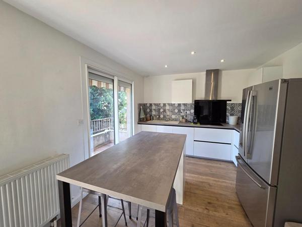 Maison Montelimar 5 pièce(s) 119 m2