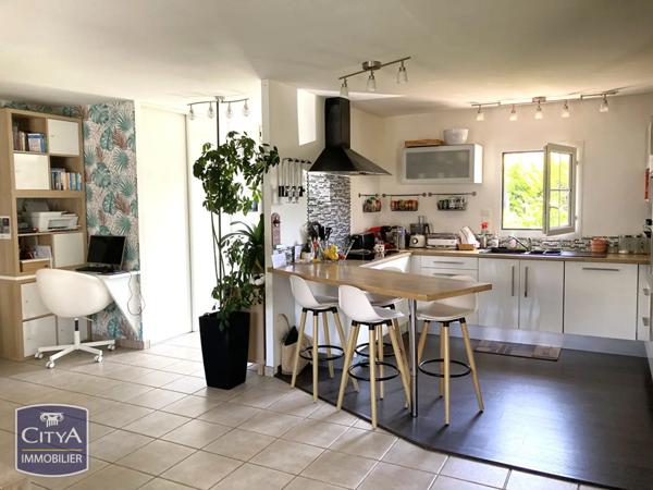 Maison à vendre 4 pièces 109.68m²