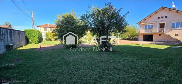 Terrain plat de 425m² viabilisé libre constructeur