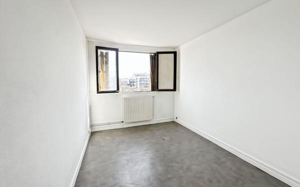 Appartement à vendre    3 pièces • 54 m2 Bondy