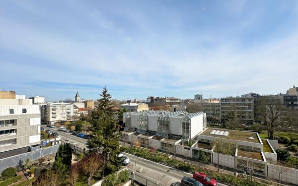 Appartement à vendre    3 pièces • 54 m2 Bondy