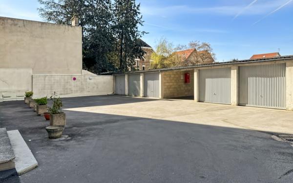 Appartement à vendre    3 pièces • 54 m2 Bondy