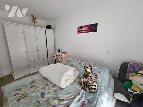 Exclusivité, dans un immeuble de 2021, en rez-de-chaussée, appartement à 600m du plein centre d...